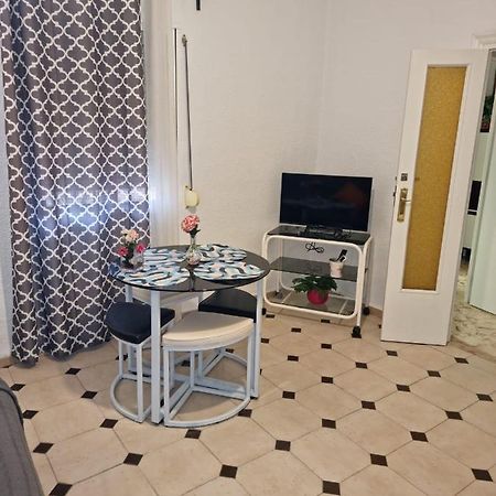 Wish Suite Dolores Leon De Triana Севилья Экстерьер фото