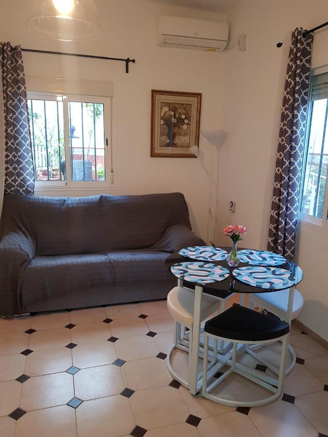 Wish Suite Dolores Leon De Triana Севилья Экстерьер фото