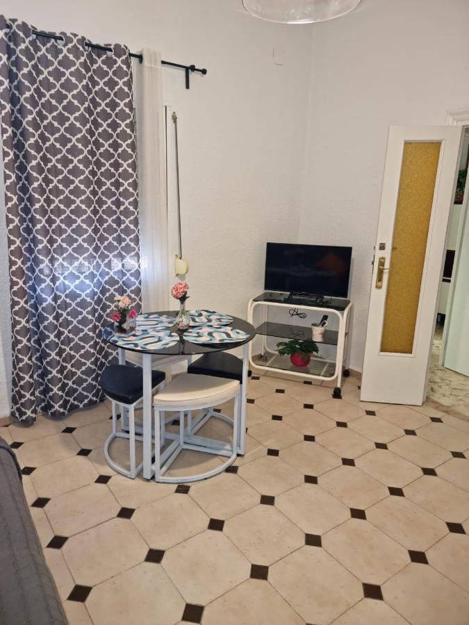 Wish Suite Dolores Leon De Triana Севилья Экстерьер фото